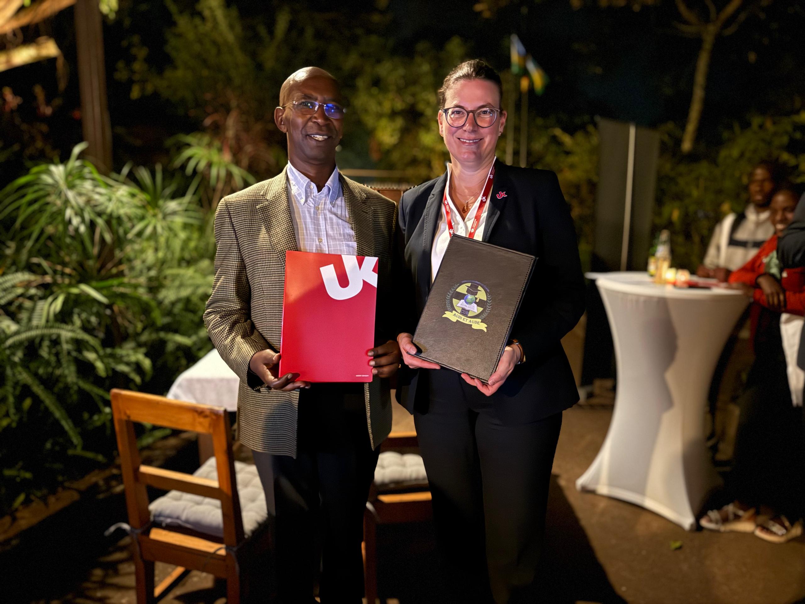 CUR EXPANDS GLOBAL HORIZONS WITH THE UNIVERSITY OF KOBLENZ (GERMANY)